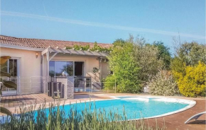 Nice Home In St-Michel-Lecluse-Le-